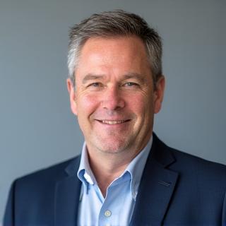 Porträtfoto von Dr. Klaus Bär